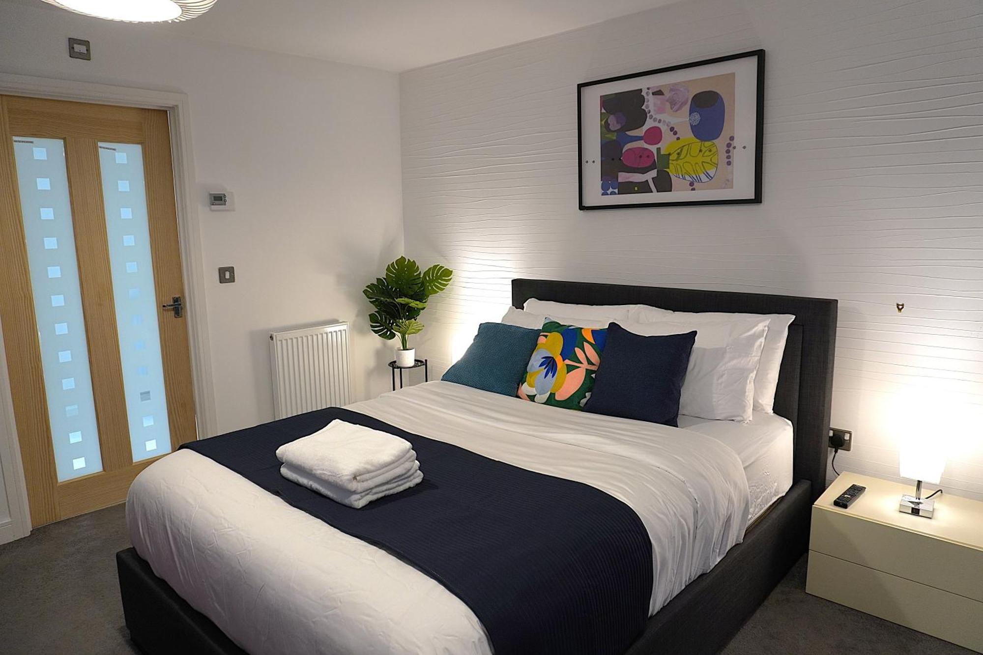Luxury Rooms - Pick A Room - Free Parking & Kitchen Access, Near Etihad Stadium, The Coop Live & Piccadilly Station, Manchester Exterior photo