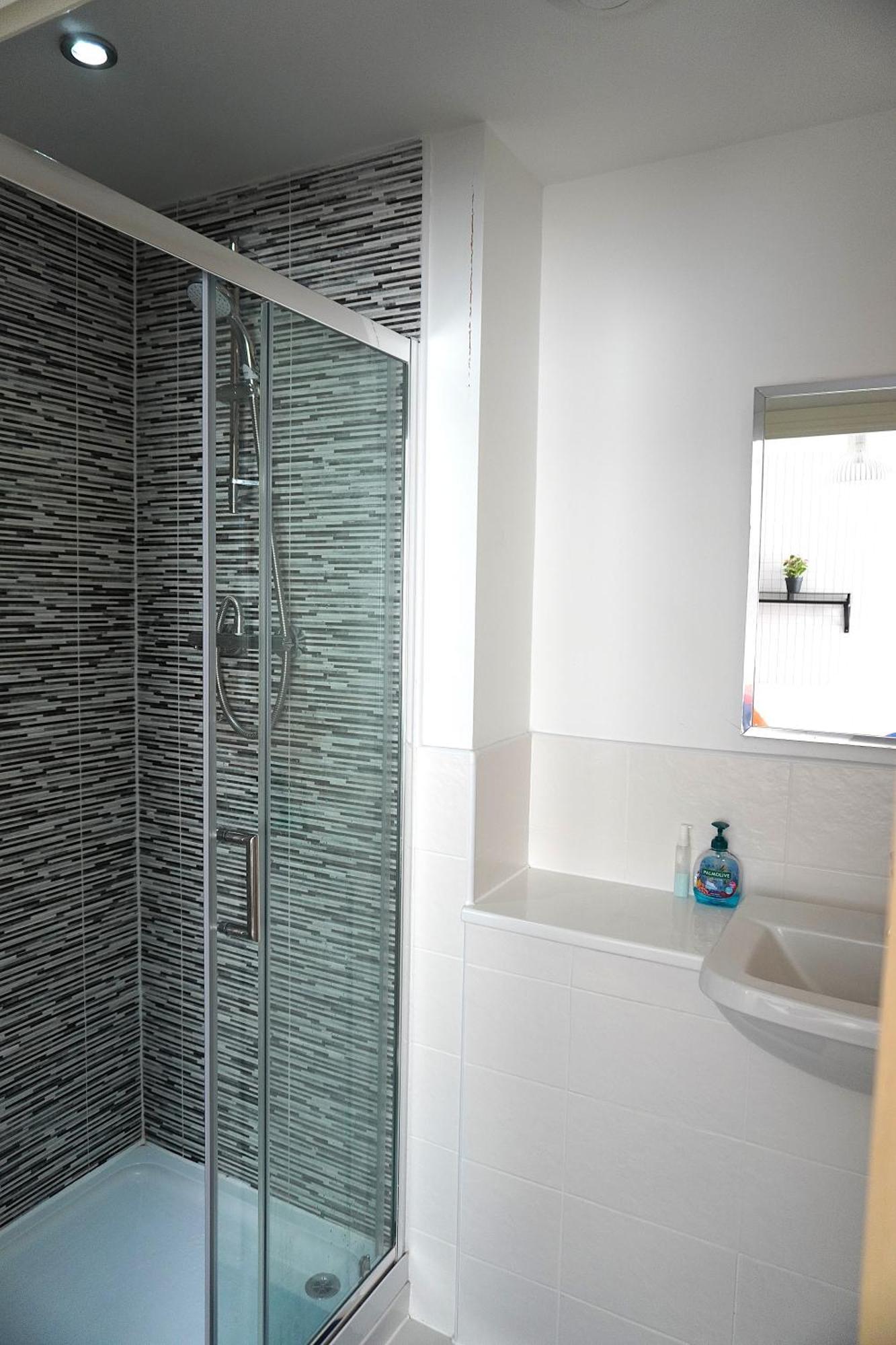 Luxury Rooms - Pick A Room - Free Parking & Kitchen Access, Near Etihad Stadium, The Coop Live & Piccadilly Station, Manchester Exterior photo