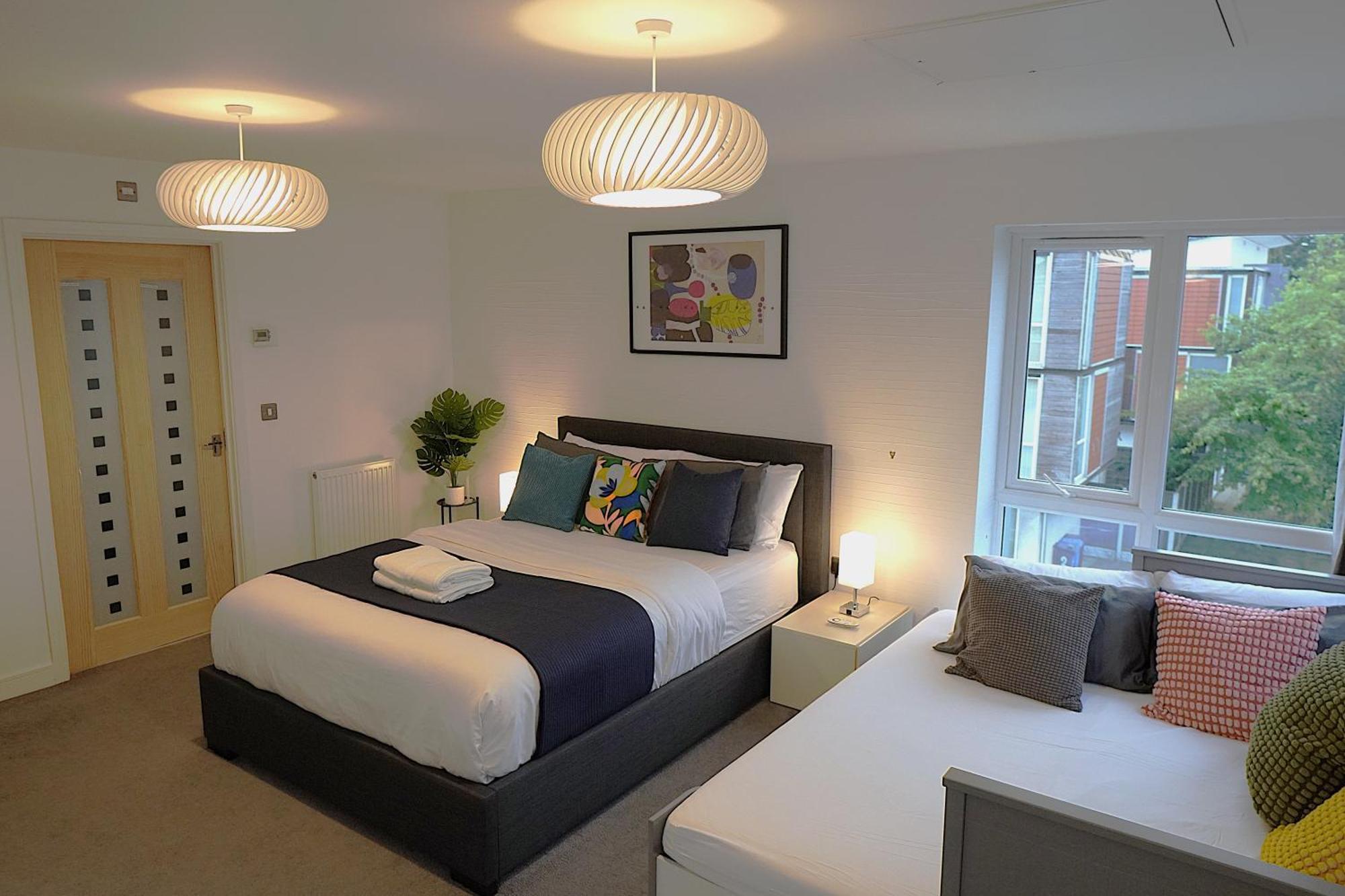Luxury Rooms - Pick A Room - Free Parking & Kitchen Access, Near Etihad Stadium, The Coop Live & Piccadilly Station, Manchester Exterior photo