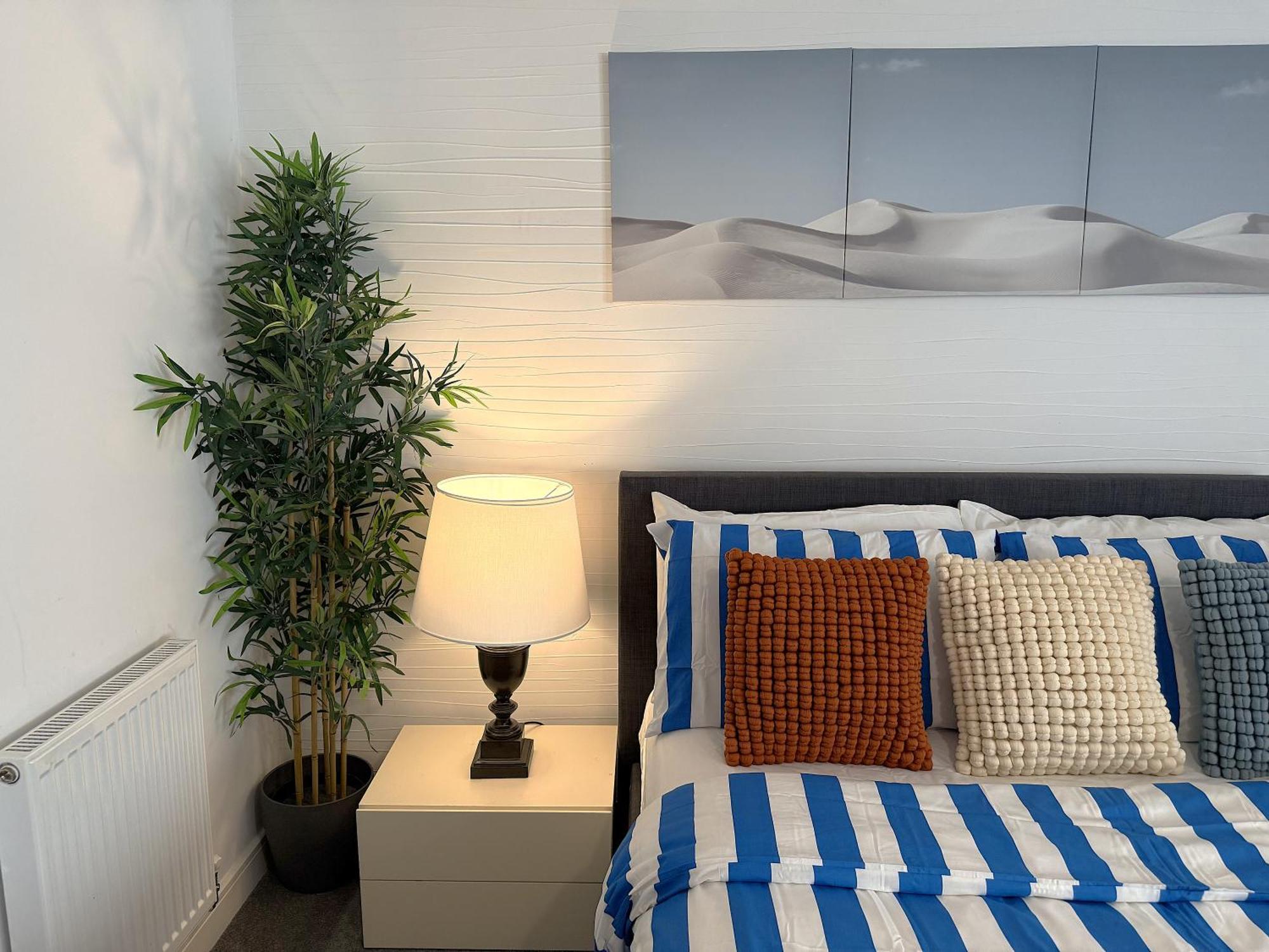 Luxury Rooms - Pick A Room - Free Parking & Kitchen Access, Near Etihad Stadium, The Coop Live & Piccadilly Station, Manchester Exterior photo